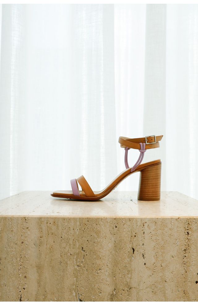 schoenen Raisa