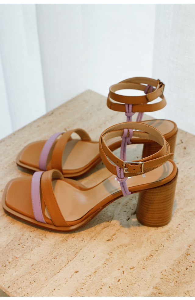 schoenen Raisa