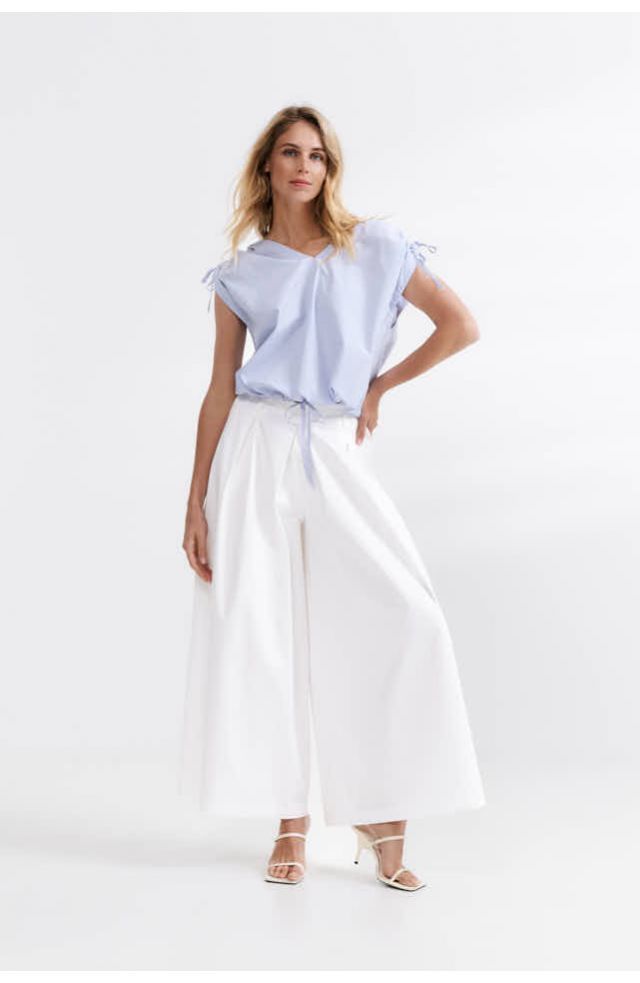 blouse Lore